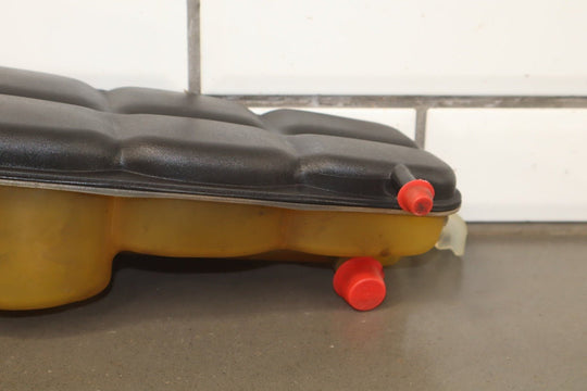 2005 - 2013 Chevrolet Corvette C6 - Radiator Coolant Overflow Bottle 10304487
