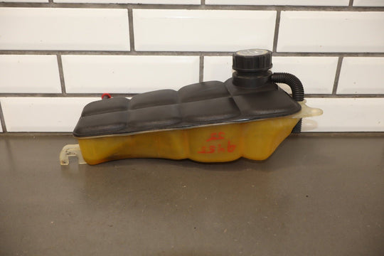 2005 - 2013 Chevrolet Corvette C6 - Radiator Coolant Overflow Bottle 10304487