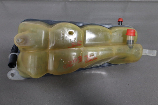 2005 - 2013 Chevrolet Corvette C6 - Radiator Coolant Overflow Bottle 10304487