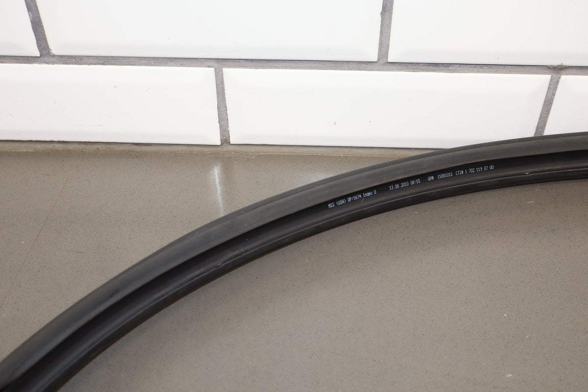2005-2013 Chevrolet Corvette C6 Rear Targa Seal | On Body