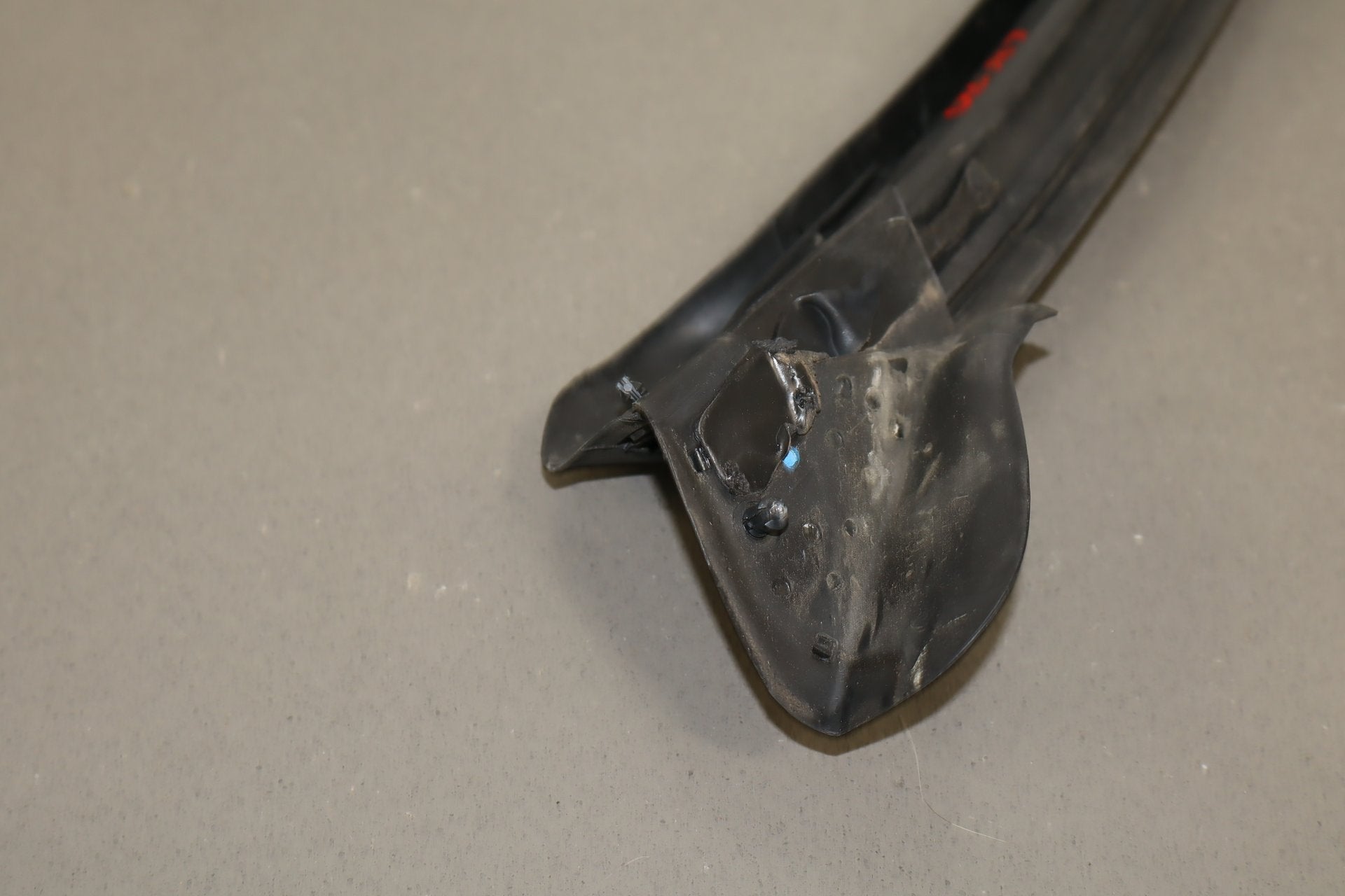 2005-2013 Chevrolet Corvette C6 Rear Targa Seal | On Body