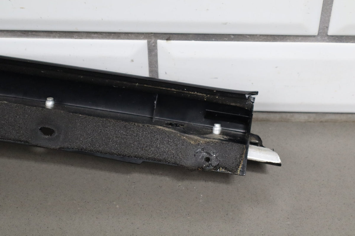 2005-2013 Chevrolet Corvette C6- Right A Pillar Applique