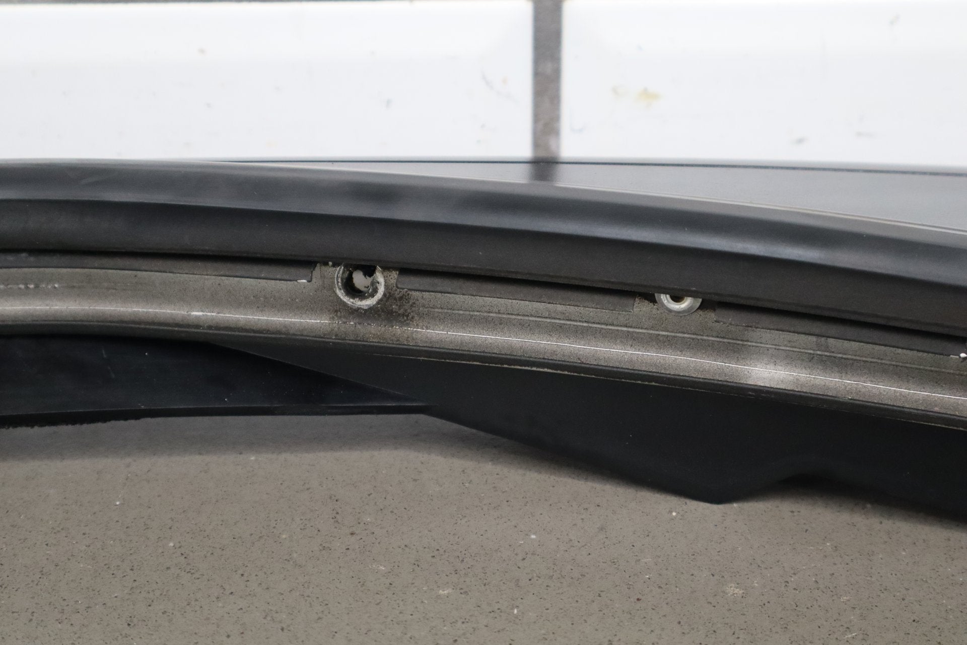 2005-2013 Chevrolet Corvette C6- Right A Pillar Applique