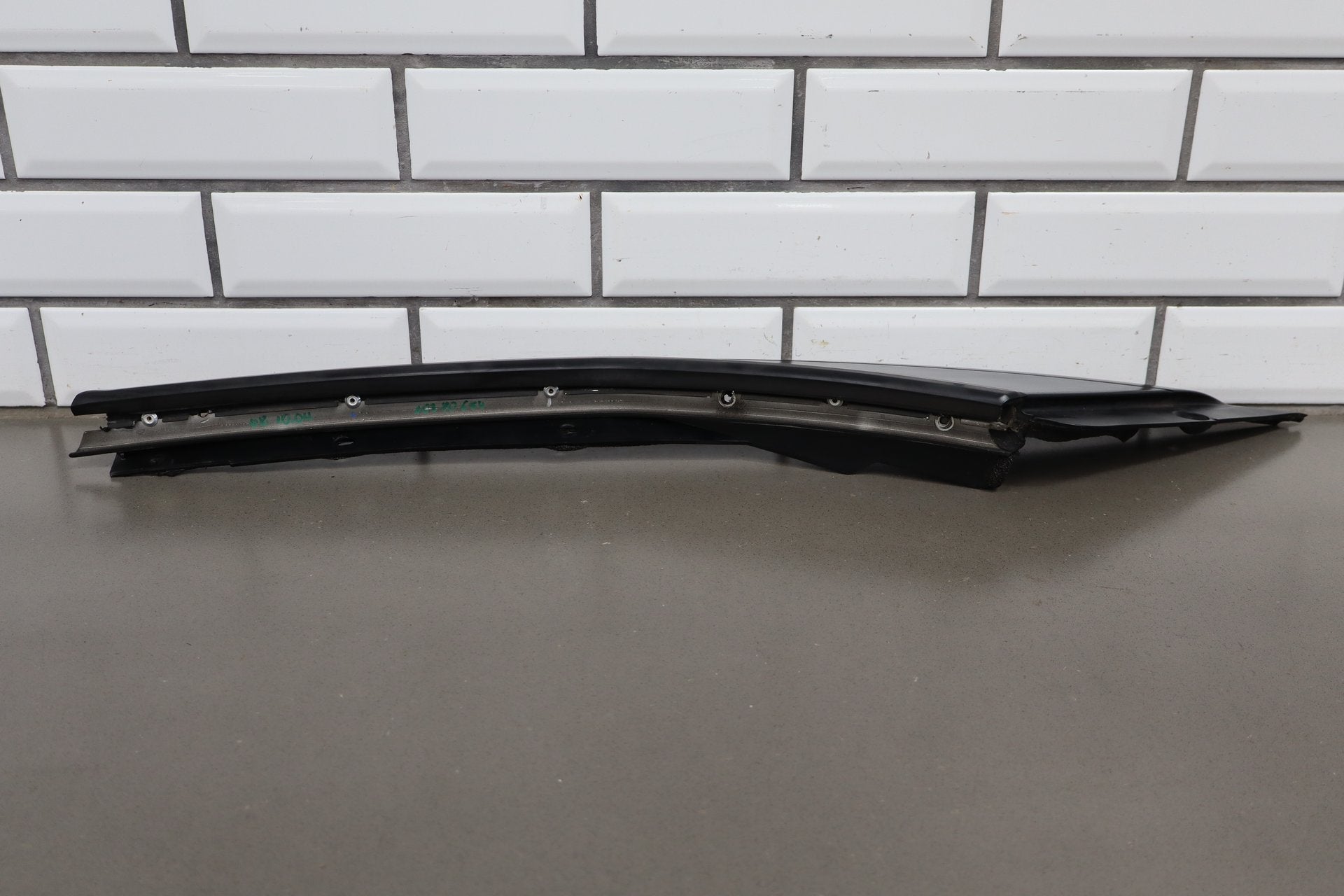2005-2013 Chevrolet Corvette C6- Right A Pillar Applique