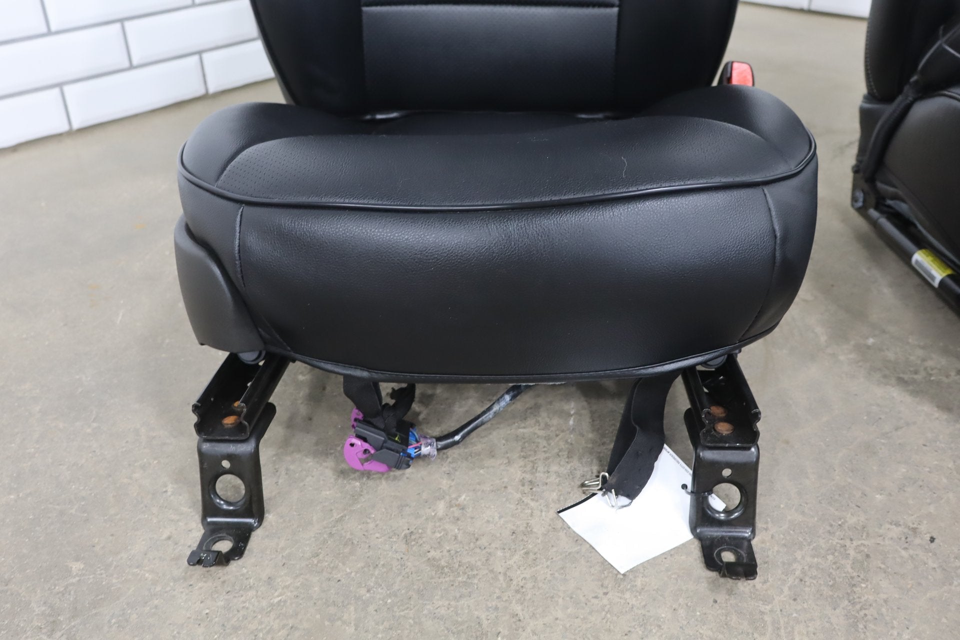 2005-2013 Chevrolet Corvette C6 Sport AQ9 Leather Seats Set Black 19