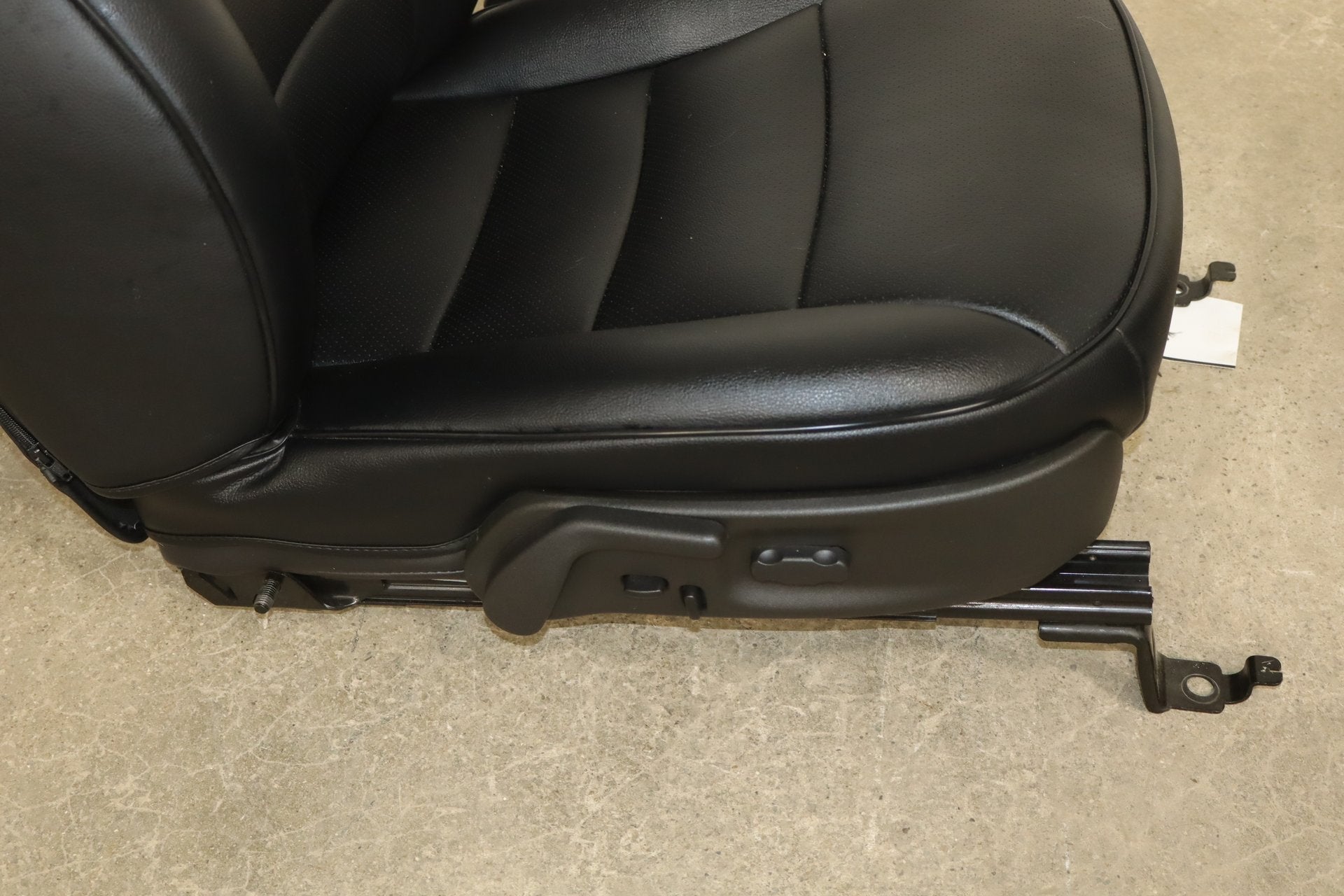 2005-2013 Chevrolet Corvette C6 Sport AQ9 Leather Seats Set Black 19