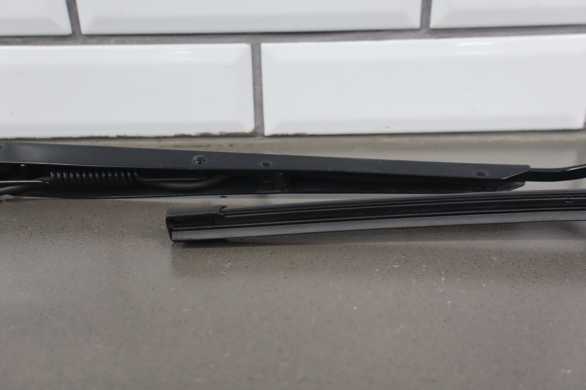 2005-2013 Chevrolet Corvette C6- Wiper Arm Pair
