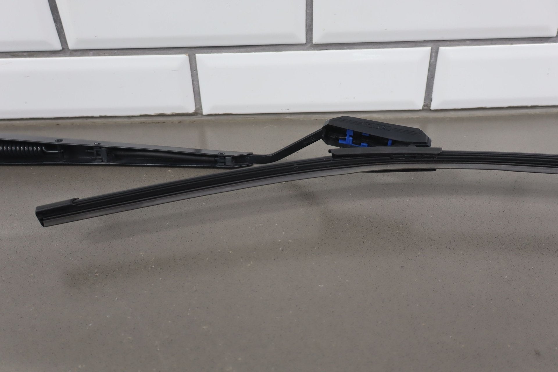 2005-2013 Chevrolet Corvette C6- Wiper Arm Pair