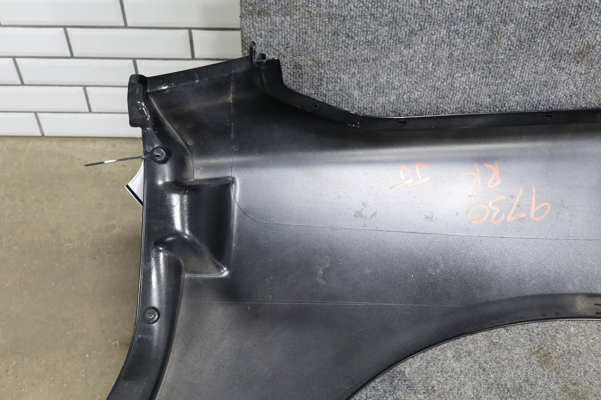2005-2013 Chevrolet Corvette Coupe Right Quarter Panel