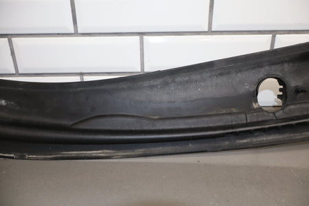 2005-2013 Chevrolet Corvette Cowl Vent Panel 25778761 OEM