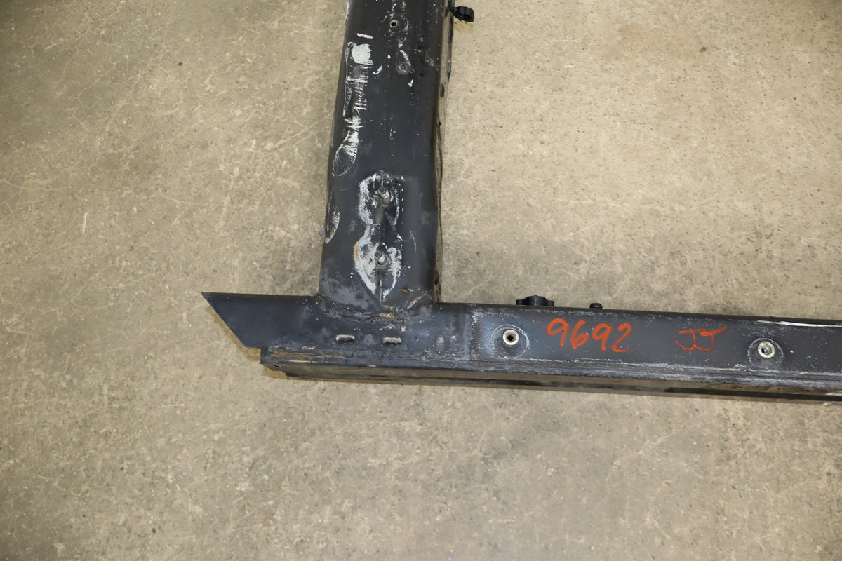2005-2013 Chevrolet Corvette Front Bumper Bar Reinforcement 19120412 OEM