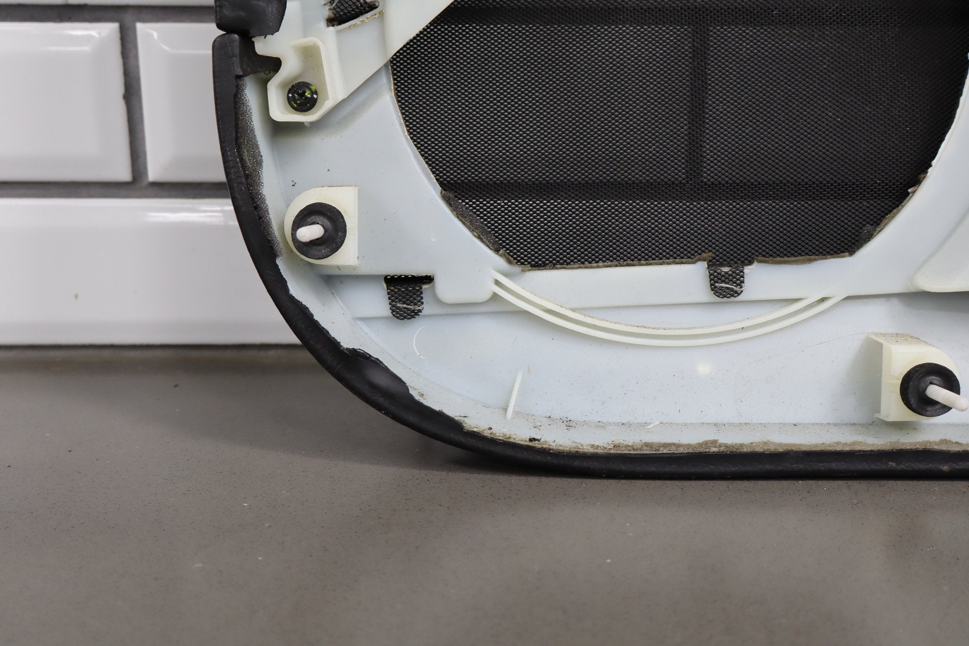 2005-2013 Chevrolet Corvette Left Driver Door Trim Panel Black 19