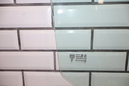 2005-2013 Chevrolet Corvette Left Front Door Window 15270576 OEM