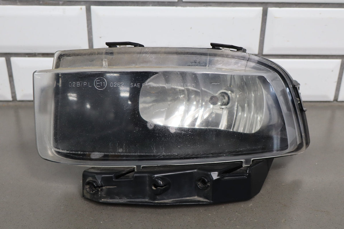 2005-2013 Chevrolet Corvette Left Front Lamp 25942593 OEM