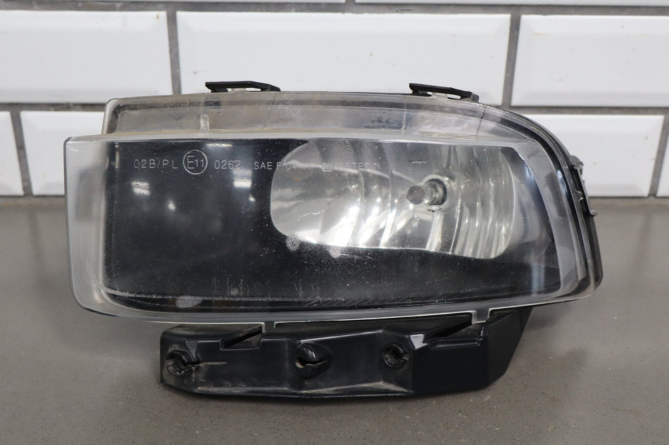 2005-2013 Chevrolet Corvette Left Front Lamp 25942593 OEM