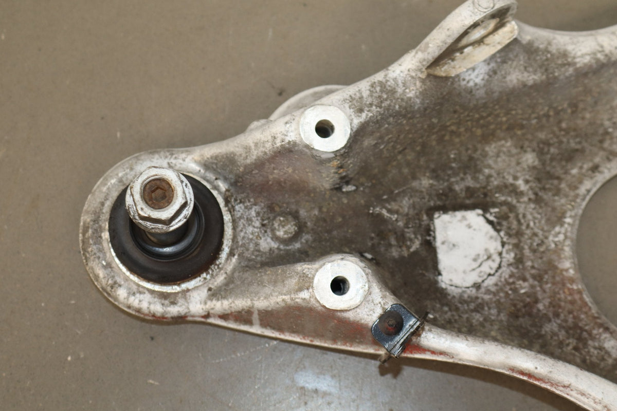 2005-2013 Chevrolet Corvette Left Front Lower Control Arm 20799881 OEM