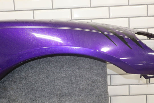 2005 - 2013 Chevrolet Corvette Right Fender 25938078