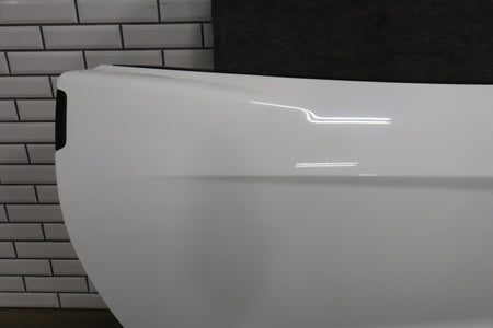 2005-2013 Chevrolet Corvette Right Front Door Artic White 10 22737431