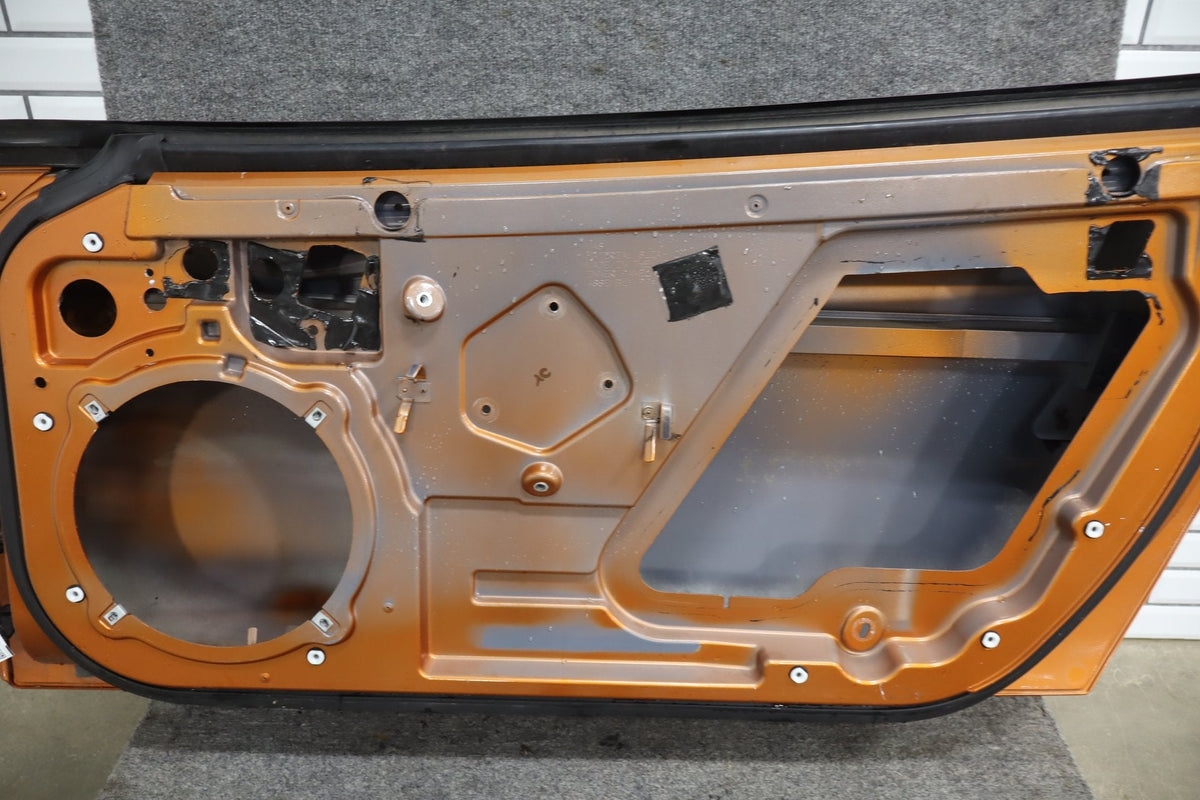 2005-2013 Chevrolet Corvette Right Front Door Atomic Orange 83 22737431