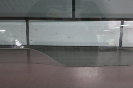 2005-2013 Chevrolet Corvette Right Front Door Window 15270577