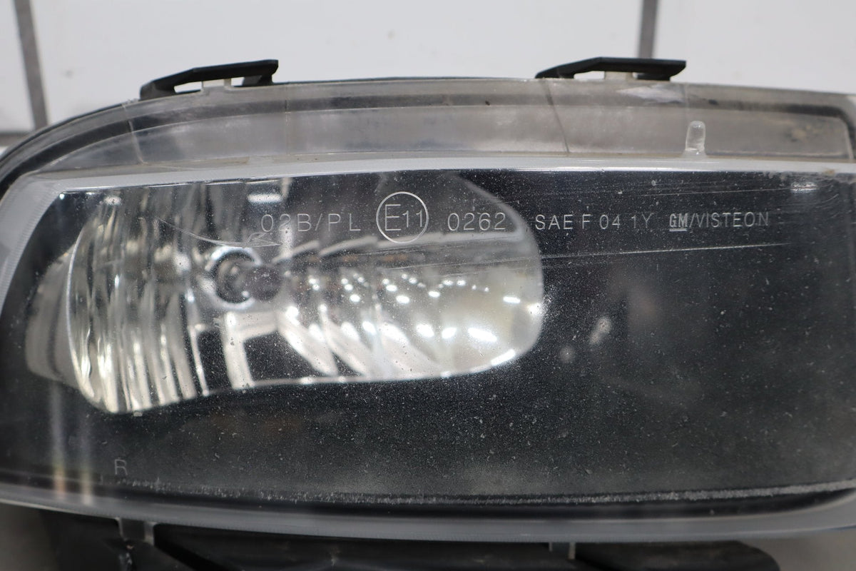 2005-2013 Chevrolet Corvette Right Front Lamp 25942592 OEM