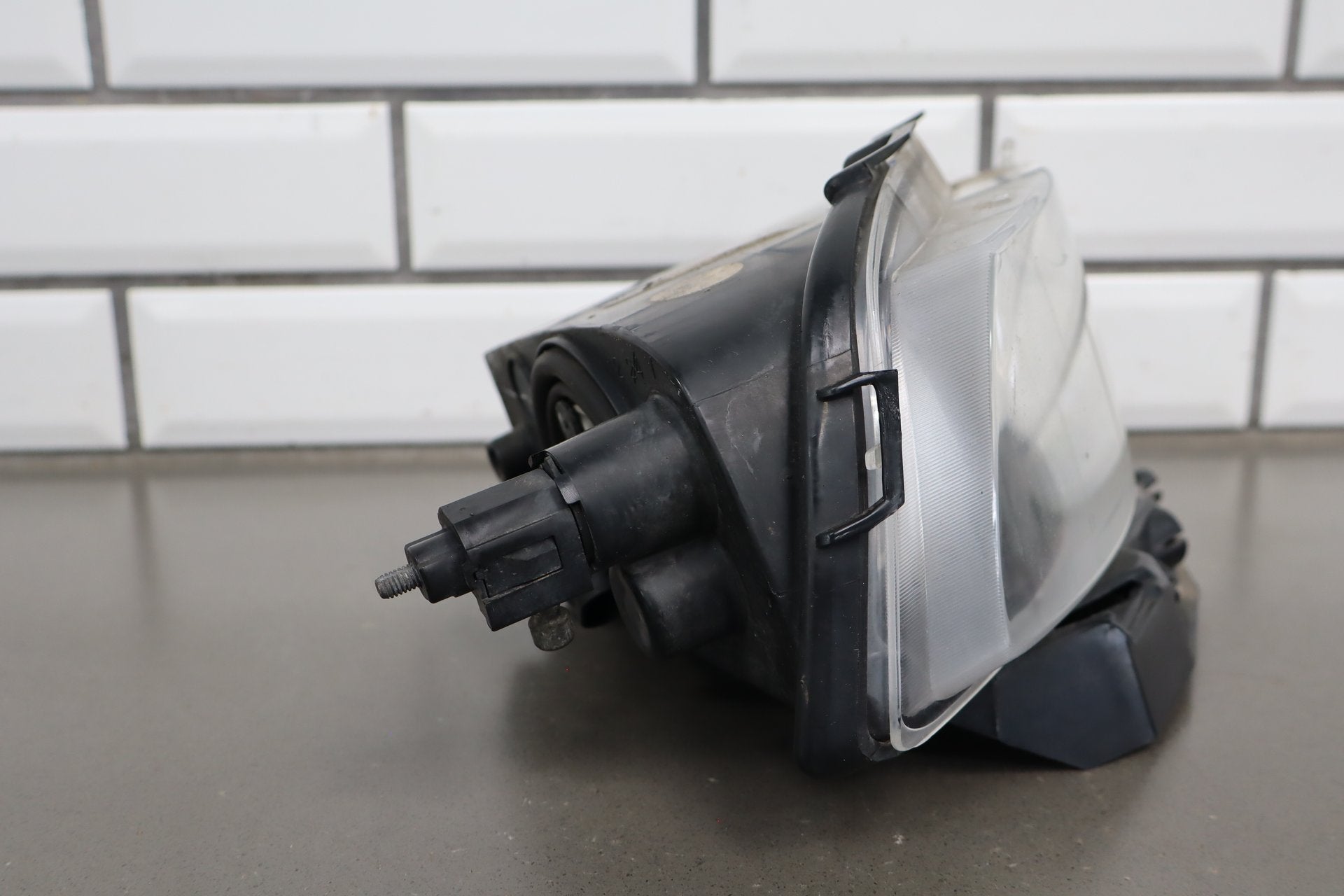 2005-2013 Chevrolet Corvette Right Front Lamp 25942592 OEM