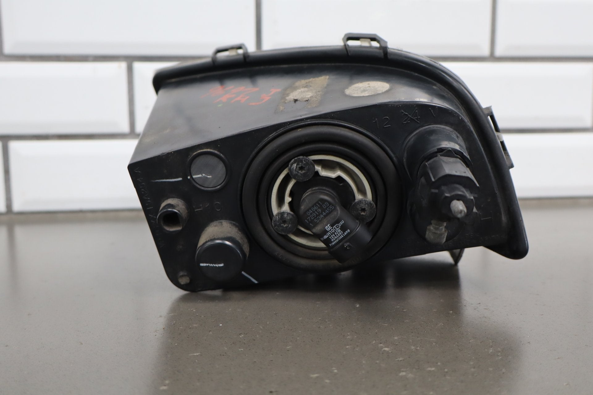 2005-2013 Chevrolet Corvette Right Front Lamp 25942592 OEM
