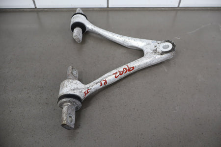 2005-2013 Chevrolet Corvette Right Front Suspension Knee 10356431