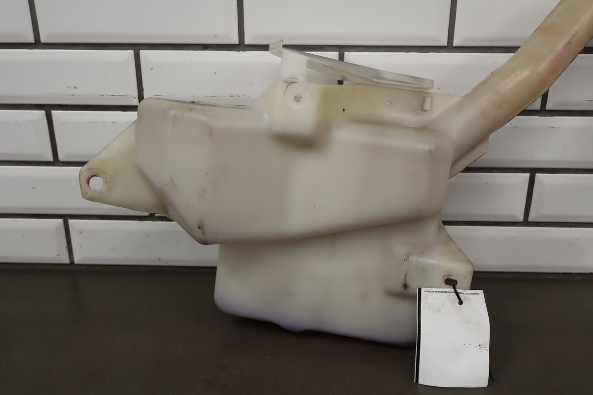 2005-2013 Chevrolet Corvette Washer Bottle 19168770 OEM