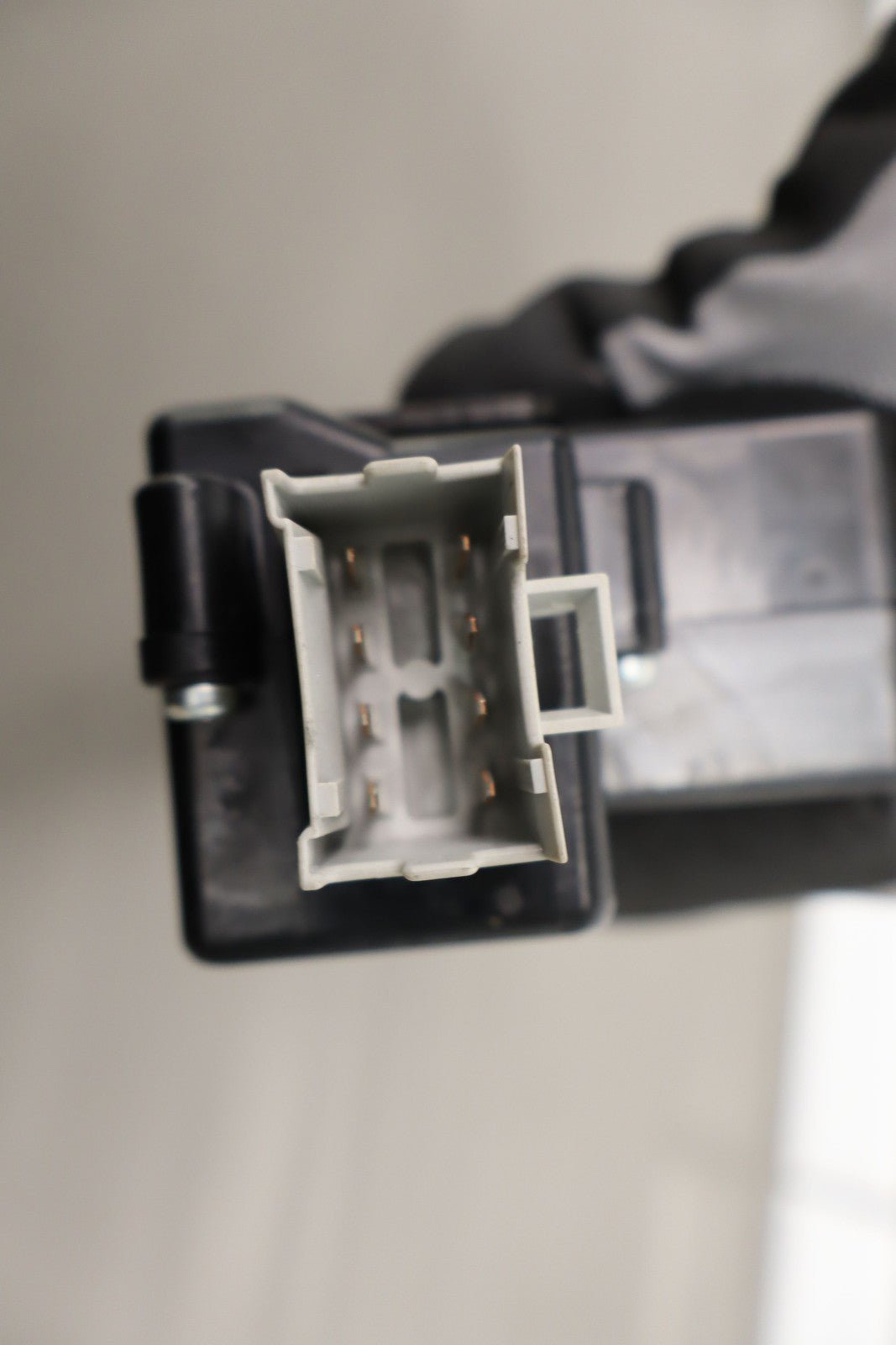 2005 - 2013 Chevy C6 Corvette Rear Decklid Hatch Latch & Bracket