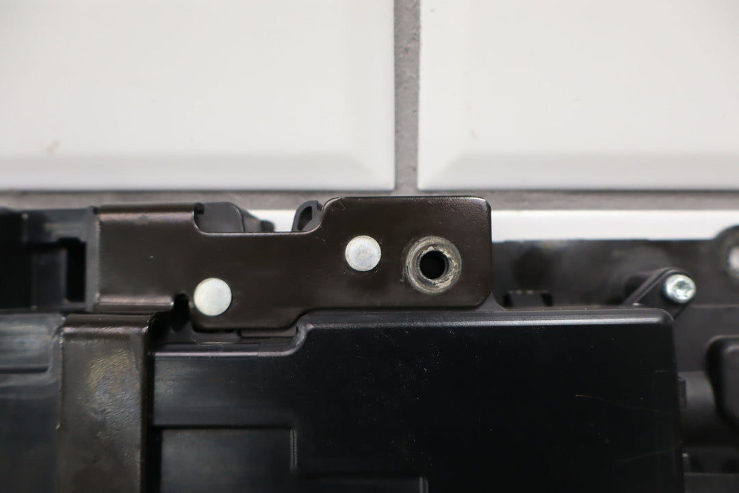 2005 - 2013 Chevy C6 Corvette Rear Decklid Hatch Latch & Bracket