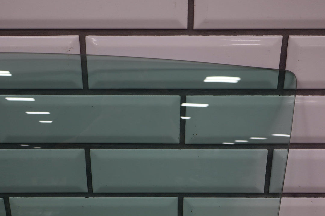 2005 - 2013 Chevy Corvette C6 Left Driver Door Window Glass Only