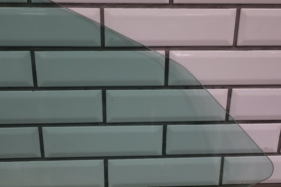 2005 - 2013 Chevy Corvette C6 Left Driver Door Window Glass Only