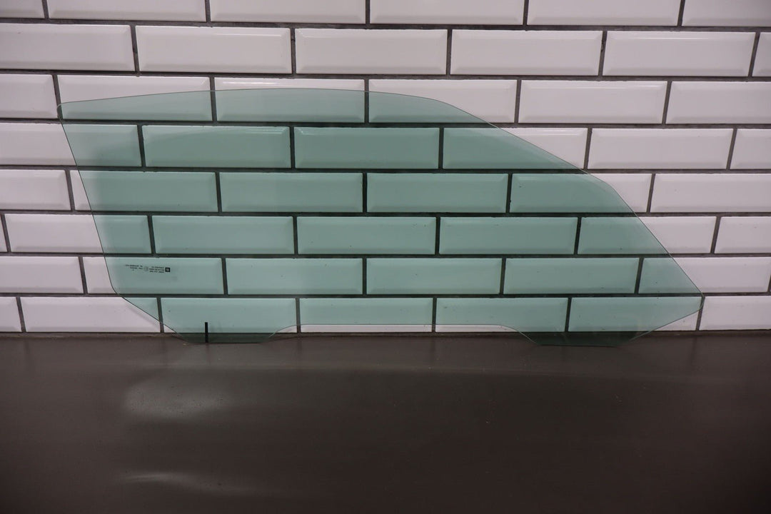 2005 - 2013 Chevy Corvette C6 Left Driver Door Window Glass Only