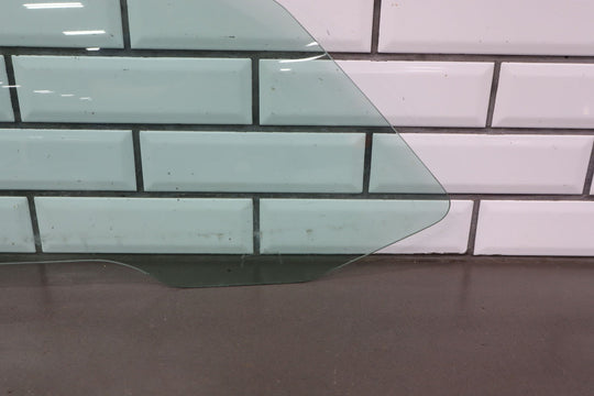2005 - 2013 Chevy Corvette C6 Right Passenger Door Window Glass