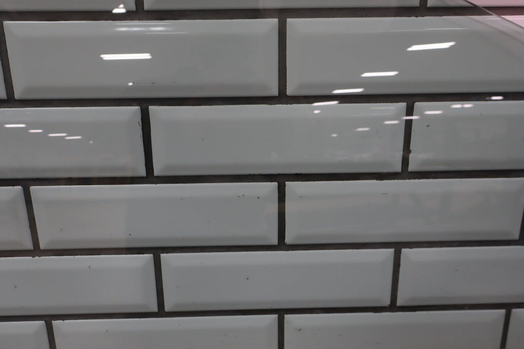 2005 - 2013 Chevy Corvette C6 Right Passenger Door Window Glass Only