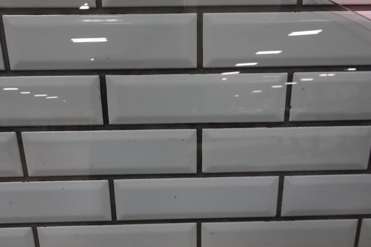 2005 - 2013 Chevy Corvette C6 Right Passenger Door Window Glass Only