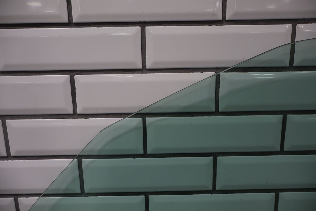 2005 - 2013 Chevy Corvette C6 Right Passenger Door Window Glass Only