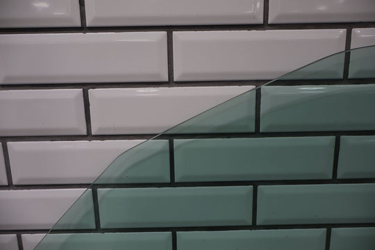 2005 - 2013 Chevy Corvette C6 Right Passenger Door Window Glass Only