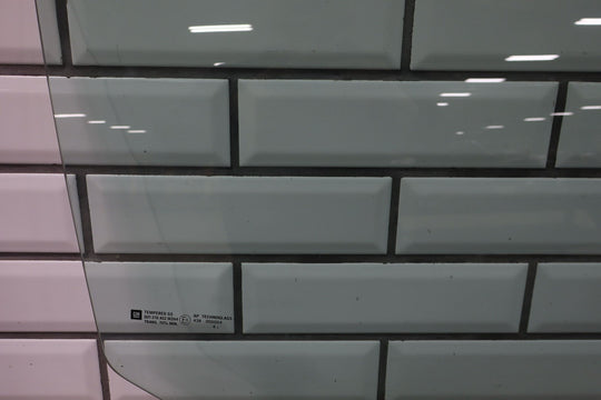 2005 - 2013 Chevy Corvette C6 Right Passenger Door Window Glass Only