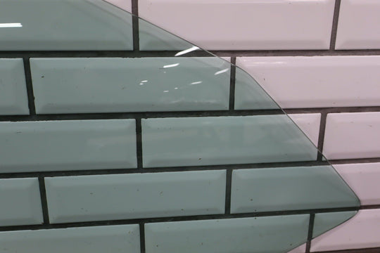 2005 - 2013 Chevy Corvette C6 Right Passenger Door Window Glass Only