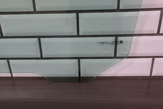 2005 - 2013 Chevy Corvette C6 Right Passenger Door Window Glass Only