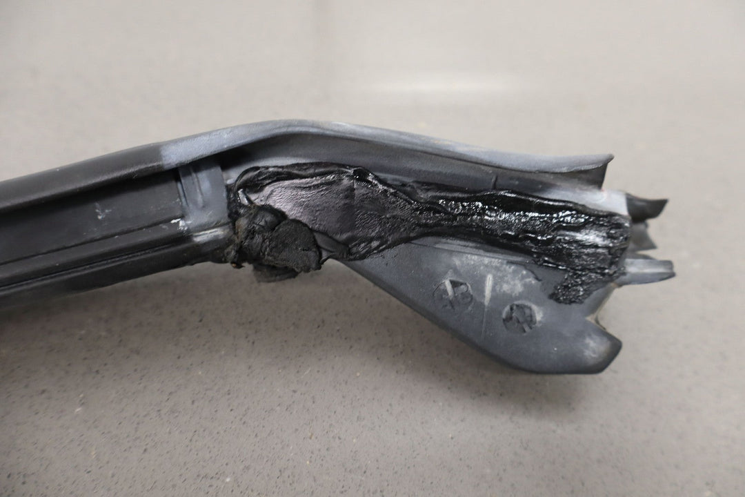 2005 - 2013 Corvette C6 Windshield To Targa Top Weather Stripping Gasket Seal