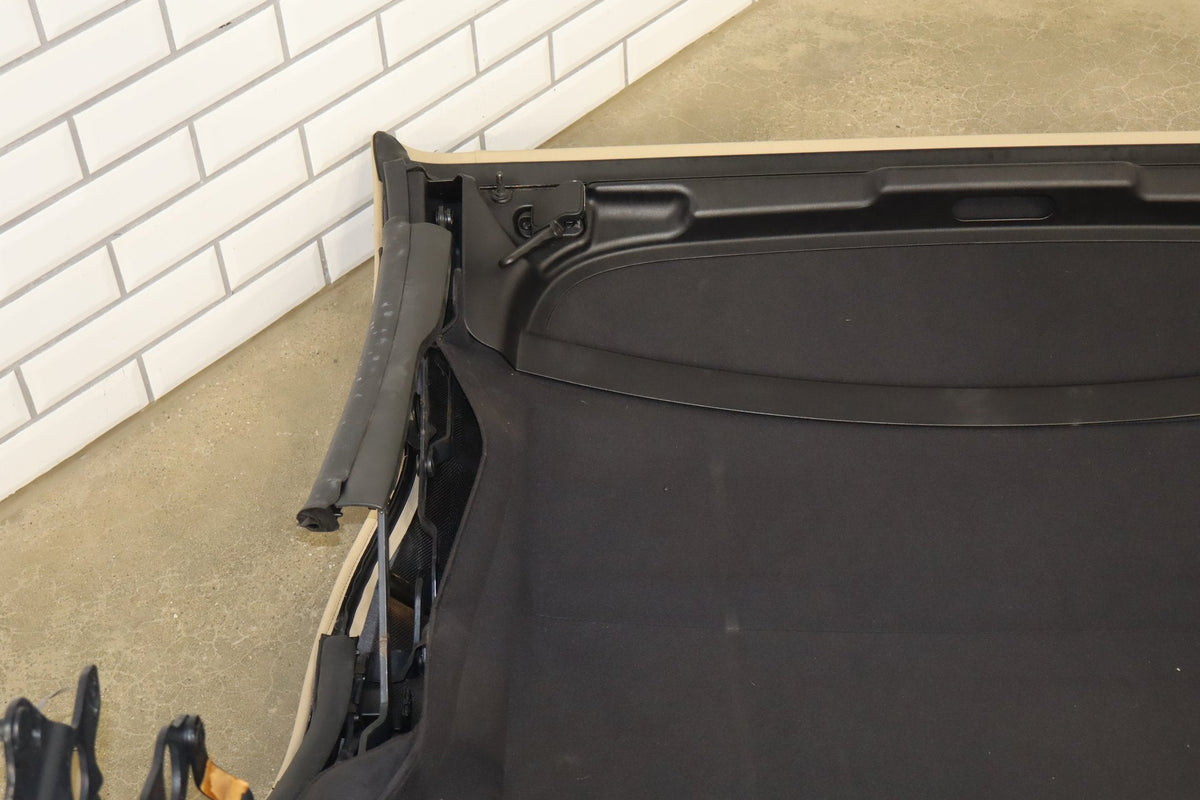 2005-2014 Ford Mustang Convertible Roof Top Assembly CR3Z7652700AA OEM LOW MILES