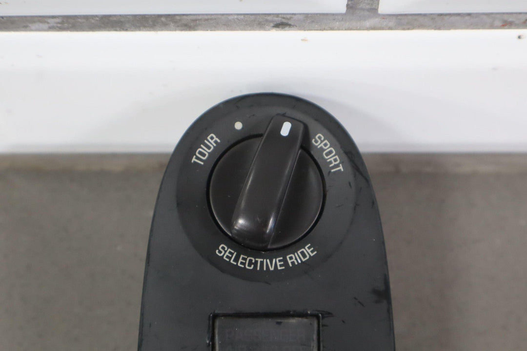 2005 C6 Corvette Console Mounted Suspension Control Switch Button