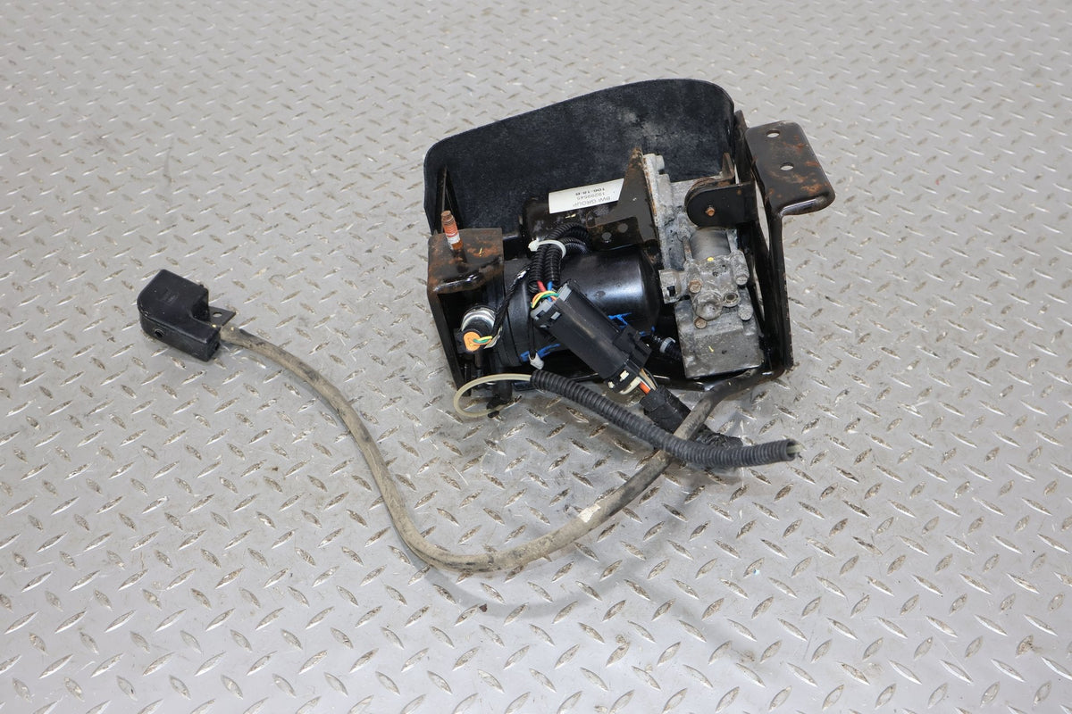 2005 Cadillac Escalade ESV- Air Ride Compressor