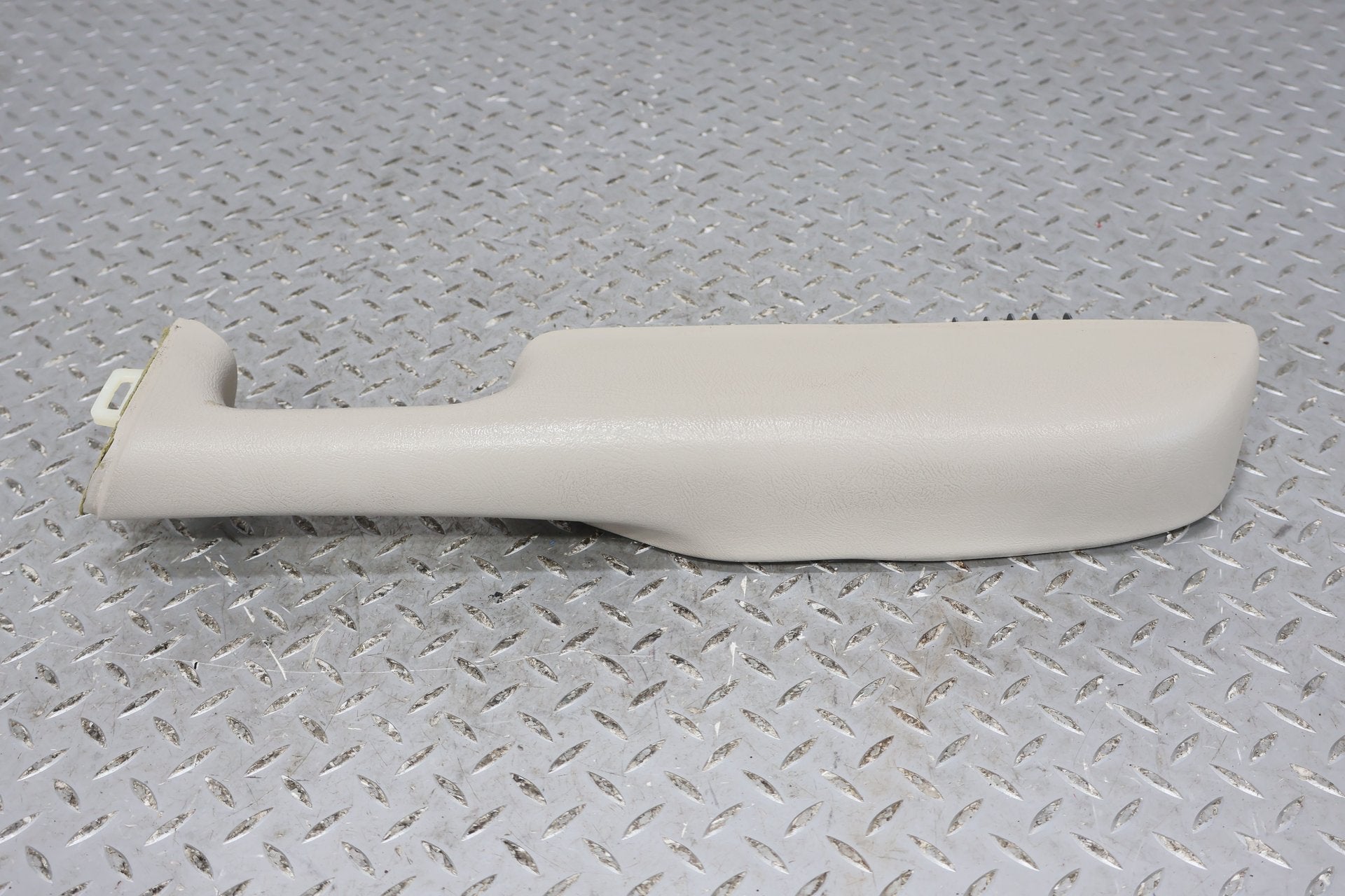 2005 Cadillac Escalade ESV- Armrest