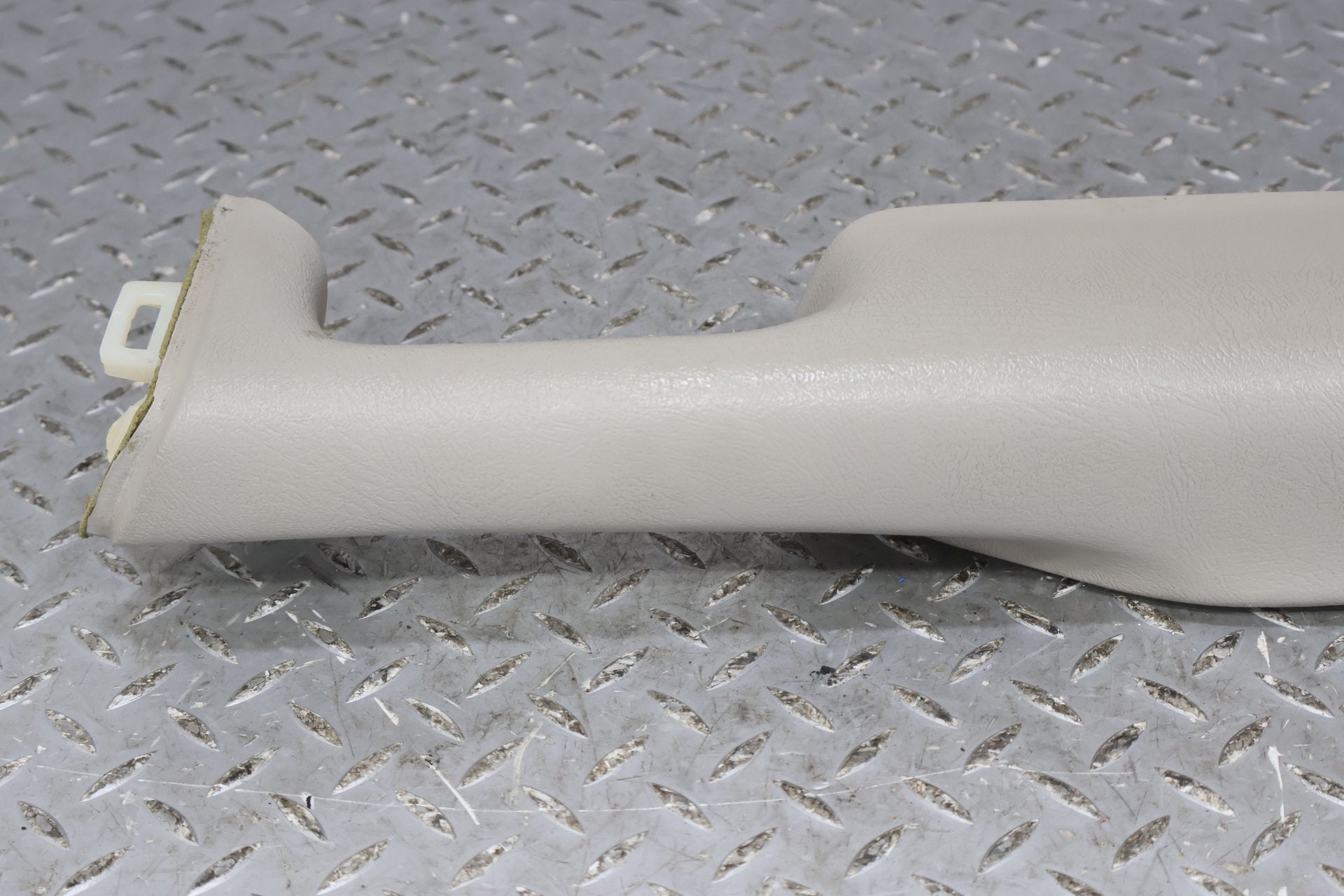 2005 Cadillac Escalade ESV- Armrest