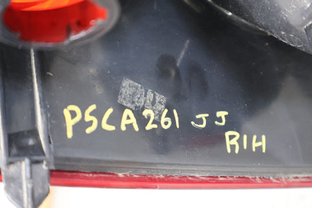 2005 Cadillac Escalade ESV- Right Tail Light