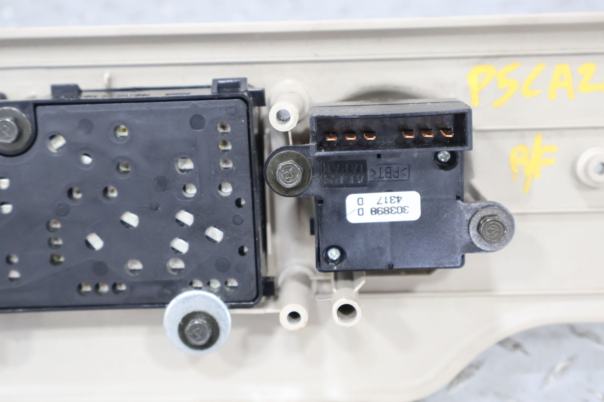 2005 Cadillac Escalade ESV- Seat Switch